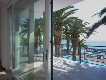 INVITRUM - Lift and slide patio door by CARMINATI SERRAMENTI - view 3